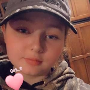 Meet your Posher, Katelynn